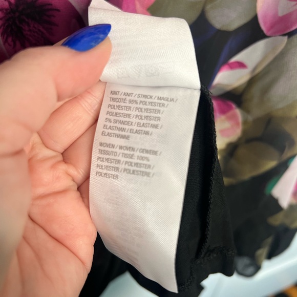 FINAL SALE Susan Graver NWT Long Sleeve Semi Sheer Floral Blouse Plus Size 3X - Picture 7 of 8